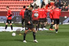 3. Liga; FC Ingolstadt 04 - Rot-Weiss Essen; vor dem Spiel Visar Musliu (16, FCI)