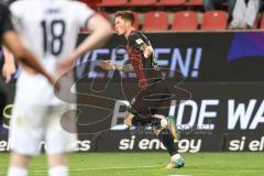 3. Liga; FC Ingolstadt 04 - SV Waldhof Mannheim; Tor Jubel Treffer Ausgleich 1:1 durch Sebastian Grönning (11, FCI)