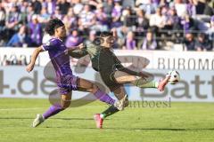 3. Liga; VfL Osnabrück - FC Ingolstadt 04; Torchance verpasst Deniz Zeitler (38, FCI) Karademir Yigit (39 VFL)
