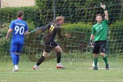 Kreisklasse - Saison 2025/26- TSV Großmehring - ST Scheyern - Der 0:1 Führungstreffer durch Leon Huber schwarz Scheyern - jubel -  - Maximilian Förstl TW Großmehring - Foto: Meyer Jürgen