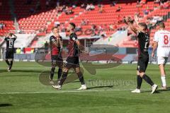 2.BL; FC Ingolstadt 04 - Fortuna Düsseldorf; Spiel ist aus, Niederlage, hängende Köpfe Enttäuschung, Fatih Kaya (9, FCI) Denis Linsmayer (23, FCI) Christian Gebauer (22, FCI) Nils Roeseler (13, FCI)