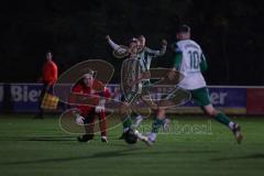 Landesliga - Saison 2025/26 - SV Manching - SC Oberweikertshofen - Rainer Meisinger (Nr.8 - SV Manching) passt auf Sebastian Graßl (Nr.10 - SV Manching) der zum 2:0 Führungstreffer einschiesst - jubel - Dzwonik Marco Torwart Oberweikertshofen - Foto: Meye
