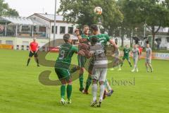 BZL - Bezirksliga Oberbayern Nord - Saison 2021/22 - SV Manching - SV Dornach - Kurz Thomas #6 grün Manching beim Kopfball - Abasse Malik grau Dornbach - Foto: Jürgen Meyer