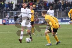 3. Liga; SpVgg Bayreuth - FC Ingolstadt 04; Rico Preißinger (6, FCI) Lippert Dennis (3 SpVgg)