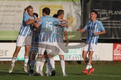 Kreisliga - Saison 2025/26- SV Kasing - FC Sandersdorf -  Der 0:1 Führungstreffer durch Thomas Kuttenberger blau Sandersdorf - jubel - - Christian Eichhammer blau Sandersdorf - Foto: Meyer Jürgen