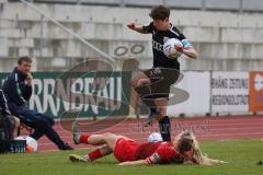 2. Fußball-Liga - Frauen - Saison 2022/2023 - FC Ingolstadt 04 - FFC Turbine Potsdam II - Anna Petz (Nr.16 - FCI Frauen) - Woelki Amelie rot #7 Potsdam - Foto: Meyer Jürgen