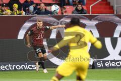 3. Liga; FC Ingolstadt 04 - Borussia Dortmund II; Yannick Deichmann (20, FCI) Flanke
