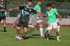 Bezirksliga - Saison 2025/26 - FC Fatih Ingolstadt - TSV Gaimersheim - Thomas Schreiner (Nr.10 - TSV Gaimersheim) - Emre Berk grün Fatih - Foto: Meyer Jürgen