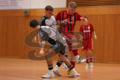 Hallenturnier Gaimersheim - Saison 2025/26 - TSV Baar-Ebenhausen - TSV Ober-u.Unterhaunstadt - Nico Köppe rot Ebenhausen - Fabio Udella grau Oberhaunstadt - Foto: Meyer Jürgen