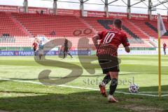 3. Liga - FC Ingolstadt 04 - TSV 1860 München - Ecke Marc Stendera (10, FCI)