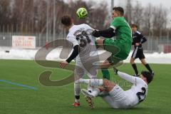 AUDI - Schanzer Amateurcup - Finale -  2026  - SV Hundszell - SV Denkendorf - Jonas Löffler grün Denkendorf - Lukas Conradi weiss Hundszell #31 - Johannes Rindlbacher weiss #22 Hundszell - Foto: Meyer Jürgen