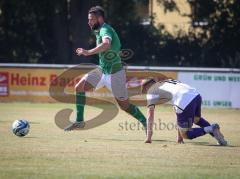 Freundschaftsspiel - FC Gerolfing - VFR Neuburg - Christian Träsch (Nr.3 - FC Gerolfing) - Daniel Rampertshammer (Nr.18 - VFR Neuburg) - Foto: Meyer Jürgen