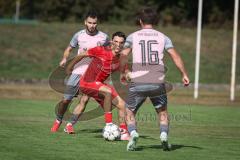 Kreisliga - Saison 2026/27 - SV Zuchering - VFB Eichstätt II - Leander Friedl rot Zuchering - Niklas Matzel rosa Eichstätt II  #16 - Reybek Khashumov rosa Eichstätt II  #25  - Foto: Meyer Jürgen