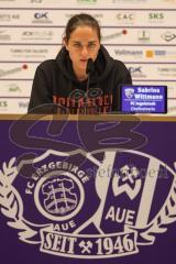 3. Liga; Erzgebirge Aue - FC Ingolstadt 04; Interview Pressekonferenz Cheftrainerin Sabrina Wittmann (FCI)