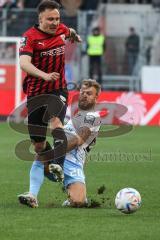 3. Liga; FC Ingolstadt 04 - TSV 1860 München; Zweikampf Kampf um den Ball Dominik Franke (3 FCI) Deichmann Yannick (20 TSV)