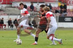 A-Junioren Bundesliga -  Saison 2026/27 - FC Ingolstadt 04 - VFB Stuttgart - Gentges Isaac rot FCI - Neunhoeffer Felix weiss Stuttgart -  Foto: Meyer Jürgen