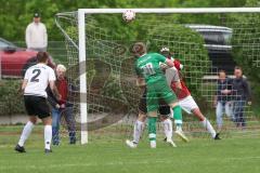 A-Klasse - Saison 2023/24 - TSV Gaimersheim II - FC Gerolfing II-  - Vincent Hüber grün Gerolfing - Sebastian Hirschbeck Torwart Gaimersheim - Foto: Meyer Jürgen