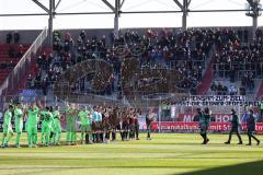 2.BL; FC Ingolstadt 04 - SV Sandhausen; vor dem Spiel Fan Fankurve Banner Fahnen Spruchband Aufstellung