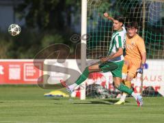 Landesliga - Freundschaftsspiel - Saison 2026/27 - SV Manching - FC Ingolstadt 04 II - Torwart Louis Marbach (Nr.22 - FCI II) - Leon Peric (Nr.20 - SV Manching) - Foto: Meyer Jürgen