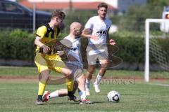 Bezirksliga - Saison 2024/25- TSV Gaimersheim - SE Freising - Semih Coklar (Nr.54 - TSV Gaimersheim)Bastian Lomp gelb Freising - XXXXX - Foto: Meyer Jürgen