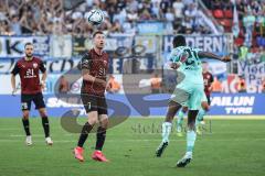 3. Liga; FC Ingolstadt 04 - TSV 1860 München; Jannik Mause (7, FCI) Kwadwo Leroy (21 TSV)