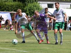 Testspiel - Saison 2026/27 - VFB Eichstätt - FC Ingolstadt 04 - Elias Herger (Nr.11 - VFB Eichstätt) - Lars Lokotsch (Nr.13 - FCI) - Moritz Gündling (Nr.9 - VFB Eichstätt) - Foto: Meyer Jürgen