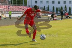 Bayernliga Süd - Saison 2021/2022 - FC Ingolstadt 04 II - Schwaben Augsburg - Karaogul Ishak (#15 FCI) flankt zum 1:0 Treffer durch Senger Michael (#21 FCI) - jubel -  Foto: Meyer Jürgen