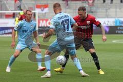 3.Liga - Saison 2022/2023 - FC Ingolstadt 04 -  SV Wehen Wiesbaden - Patrick Schmidt (Nr.9 - FCI) - Florian Carstens (Nr.17 - SV Wehen Wiesbaden) - Foto: Meyer Jürgen