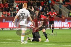 3. Liga; FC Ingolstadt 04 - Dynamo Dresden; Tor Jubel Treffer Denis Linsmayer (23, FCI) mit Tobias Bech (11, FCI)