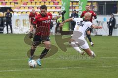 3.Liga - Saison 2022/2023 - SV 07 Elversberg - FC Ingolstadt 04 - Maximilian  Dittgen (Nr.10 - FCI) - Nico Antonitsch (Nr.35 - SV Elversberg) -  - Foto: Meyer Jürgen