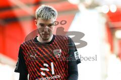 3. Liga; SSV Jahn Regensburg - FC Ingolstadt 04; Ecke Benjamin Kanuric (8, FCI)