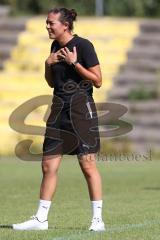 A - Junioren Bundesliga -  Saison 2023/2024 - FC Ingolstadt 04 - FSV Mainz 05 - Sabrina Wittmann Trainerin FC Ingolstadt 04 - Foto: Meyer Jürgen