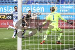 3. Liga - MSV Duisburg - FC Ingolstadt 04 - Tor Jubel Filip Bilbija (35, FCI) Joshua Bitter (23 MSV) Torwart Leo Weinkauf (1 MSV)