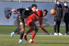 A - Junioren Bundesliga Süd/Südwest -  Saison 2021/2022 - FC Ingolstadt 04 - FC Bayern München - Madougou Ibrahim (#9 FCI) - Foto: Meyer Jürgen