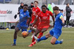 A - Junioren Bundesliga Süd/Südwest -  Saison 2021/2022 - FC Ingolstadt 04 - Heidenheim - Udebuluzor Michael (#21 FCI) - Spahiu Rigon blau Heidenheim - Foto: Meyer Jürgen