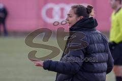 A - Junioren Bundesliga Süd/Südwest -  Saison 2021/2022 - FC Ingolstadt 04 - SC Freiburg - Sabrina Wittmann Trainerin FCI - Foto: Meyer Jürgen