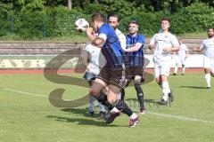 Kreisliga - Saison 2022/2023 - DJK Ingolstadt - SV Sandersdorf - Der 1:2 Führungstreffer durch Michael Detling blau Sandersdorf - jubel - Max Auernhammer weiss DJK Ing - Foto: Meyer Jürgen