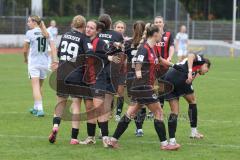 2. Frauen Bundesliga - Saison 2025/26- FC Ingolstadt 04 - VFL Wolfsburg - Der 1:1 Ausgleichstreffer durch Emma Kusch (Nr.9 - FC Ingolstadt Frauen I) - jubel -  - Nina Penzkofer (Nr.29 - FC Ingolstadt Frauen I) - Foto: Meyer Jürgen