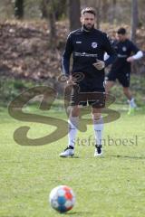 Fussball - Kreisliga - FC Gerolfing - SV Karlshuld - Christian Träsch Fc Gerolfing beim warm machen - Foto: Meyer Jürgen