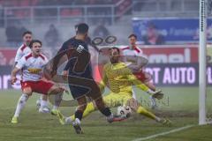 3. Liga; SSV Jahn Regensburg - FC Ingolstadt 04; Tor Jubel Treffer Julian Kügel (29, FCI) vorbereitet von Marcel Costly (22, FCI) Torwart Gebhardt Felix (1 SSV)