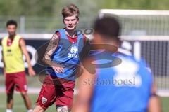 3. Liga; FC Ingolstadt 04 - Trainingsauftakt, erstes Training nach der Sommerpause; Frederik Christensen (11, FCI)