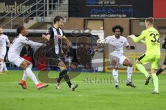 3. Liga - SC Verl - FC Ingolstadt 04 - Francisco Da Silva Caiuby (13, FCI) kommt zu spät, Torwart Brüseke Robin (32 Verl) hält, Langesberg Yannick (5 Verl) Caniggia Ginola Elva (14, FCI)