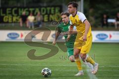 Landesliga - Saison 2026/27 - SV Manching - TSV Gersthofen - Sebastian  Graßl (Nr.10 - SV Manching) - Vogel Christian gelb Gersthofen - Foto: Meyer Jürgen