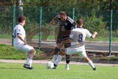 Kreisliga - Saison 2022/2023 - TSV Großmehring - Türk SV Ingolstadt - Ibrahim Sahin schwarz Türk SV Ing. - Leopold Hoch weiss Großmehring -  - Foto: Meyer Jürgen