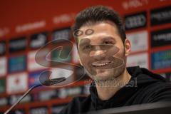 3. Liga; FC Ingolstadt 04 - Neuer Trainer Cheftrainer Guerino Capretti (FCI), erste Pressekonferenz