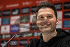 3. Liga; FC Ingolstadt 04 - Neuer Trainer Cheftrainer Guerino Capretti (FCI), erste Pressekonferenz