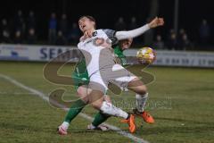 Landesliga - Saison 2024/25 - SV Manching - FC Ehekirchen - Ralf Schröder (Nr.21 - SV Manching) - Hollinger Christoph weiss Ehekirchen - Foto: Meyer Jürgen