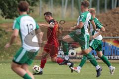 Freundschaftsspiel- Saison 2025/26- SV Kasing - FC Geisenfeld-  - Patrick Rzepka rot Kasing - Markus Renoth grün hinten - Simon Feulner grün mitte GeisenfeldFoto: Meyer Jürgen