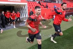 3. Liga; FC Ingolstadt 04 - SC Verl; vor dem Spiel Felix Keidel (43, FCI) Lukas Fröde (34, FCI)
