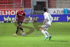 3. Liga; FC Ingolstadt 04 - Hallescher FC; Marcel Costly (22, FCI) Gayret Timur (10 Halle)